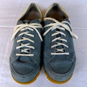 Simple Suede Leather Blue Sneakers, Casual, Size 8.5-GUC